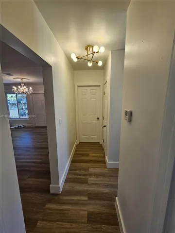 $1,100,000 | 1915 Normandy Drive, Miami Beach, FL 33141