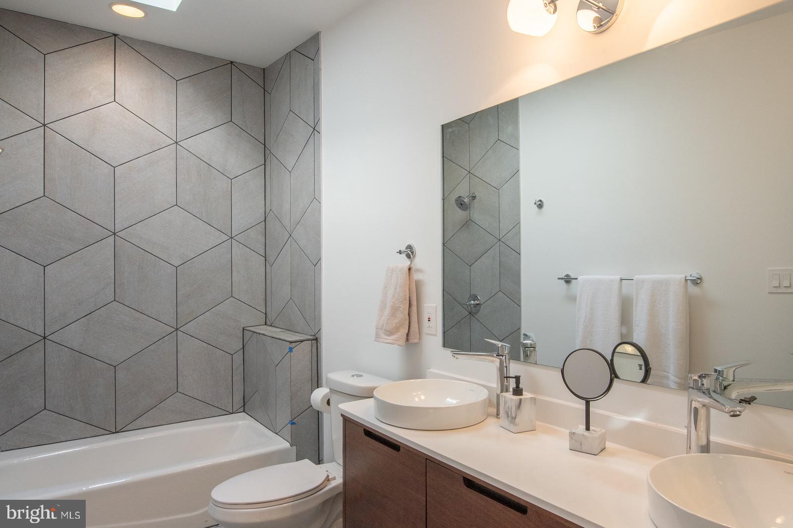 2207 Marthas Road Alexandria, VA 22307 - Photo 32 of 59 Second Full Bath