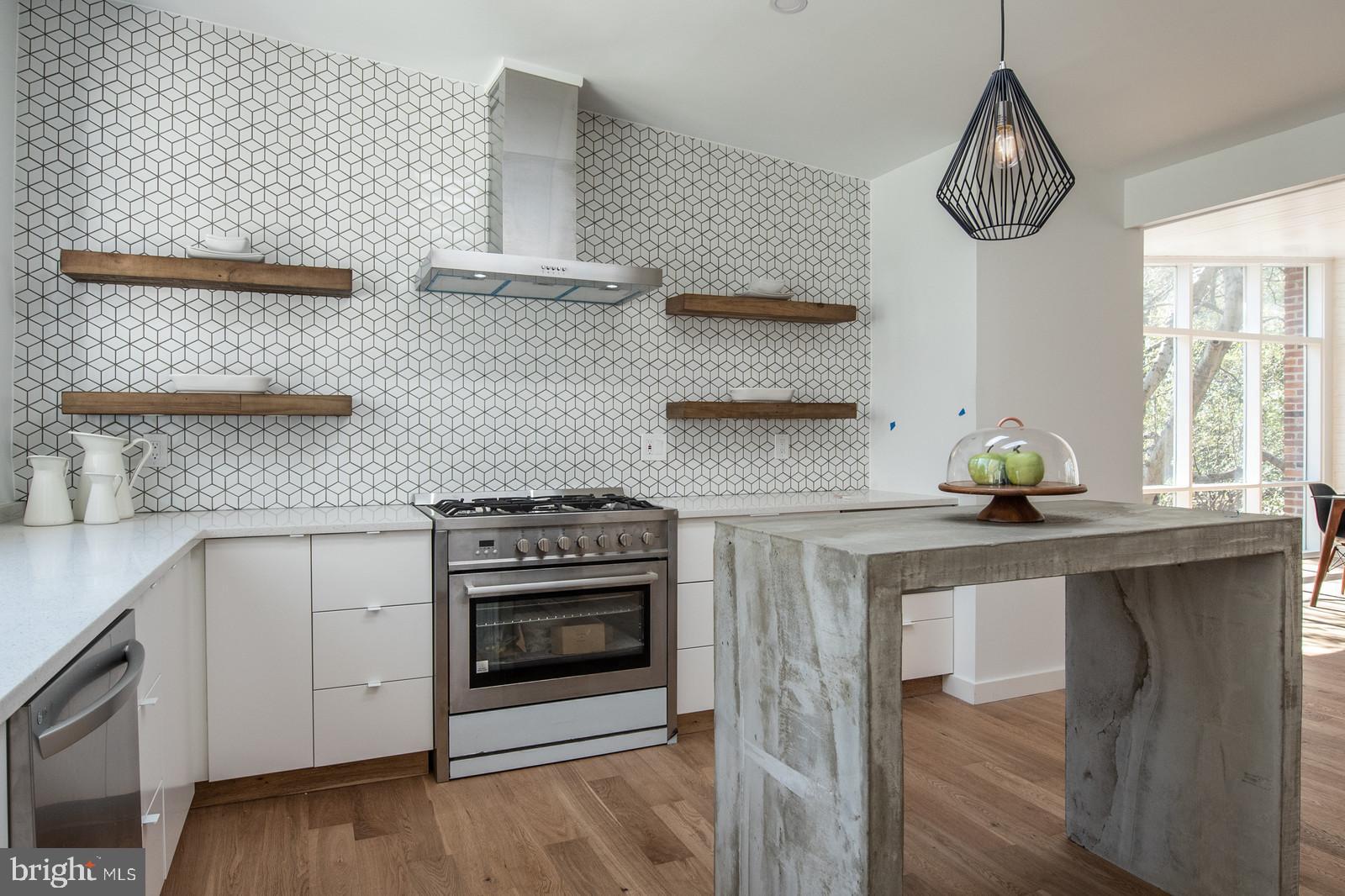 2207 Marthas Road Alexandria, VA 22307 - Photo 37 of 59 Kitchen