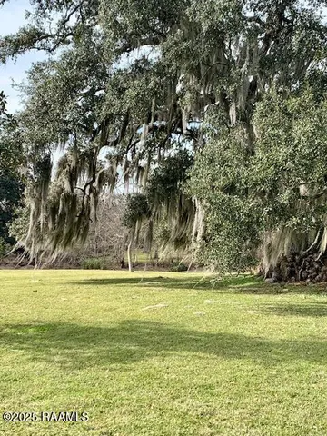 $399,999 | 5611 Sugar Oaks Road, New Iberia, LA 70563