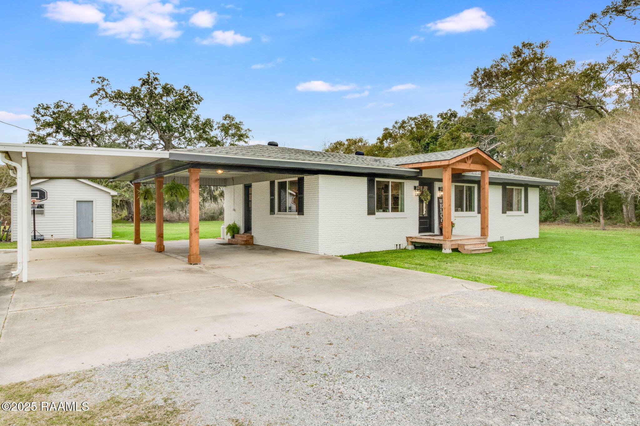 5611 Sugar Oaks Road New Iberia, LA 70563 - Photo 29 of 30 4-web-or-mls-5611 Sugar Oaks-33