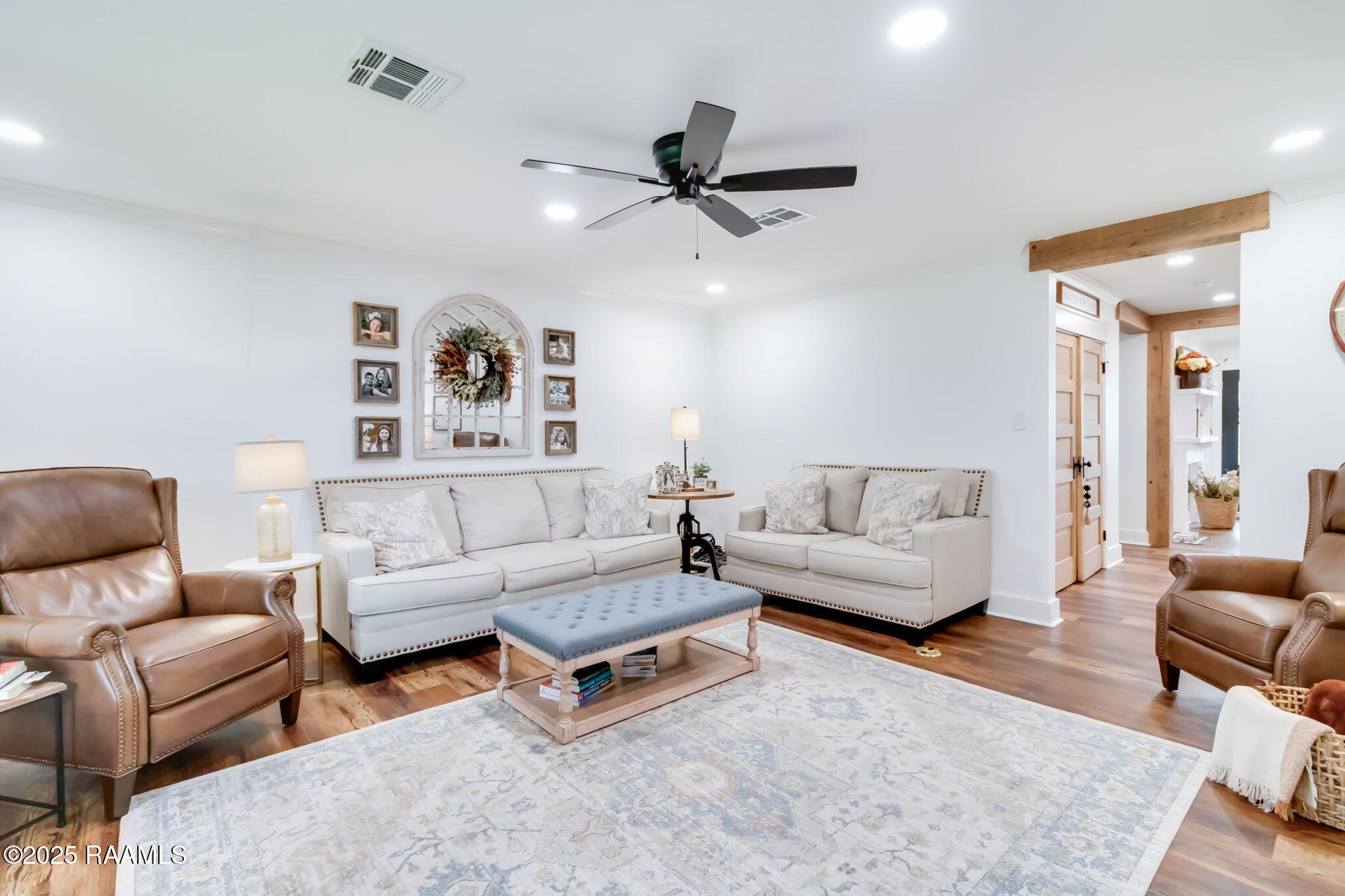 5611 Sugar Oaks Road New Iberia, LA 70563 - Photo 8 of 30 14-web-or-mls-5611 Sugar Oaks-11