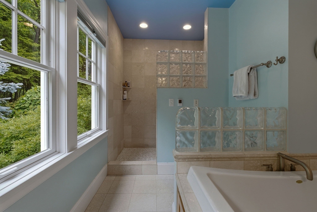 70 Warren Avenue Harvard, MA 01451 - Photo 31 of 41