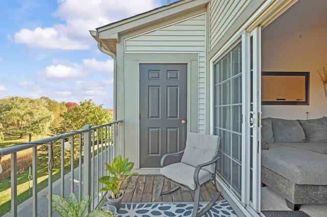 $284,900 | 3238 Johanna Ware West, Wixom, MI 48393