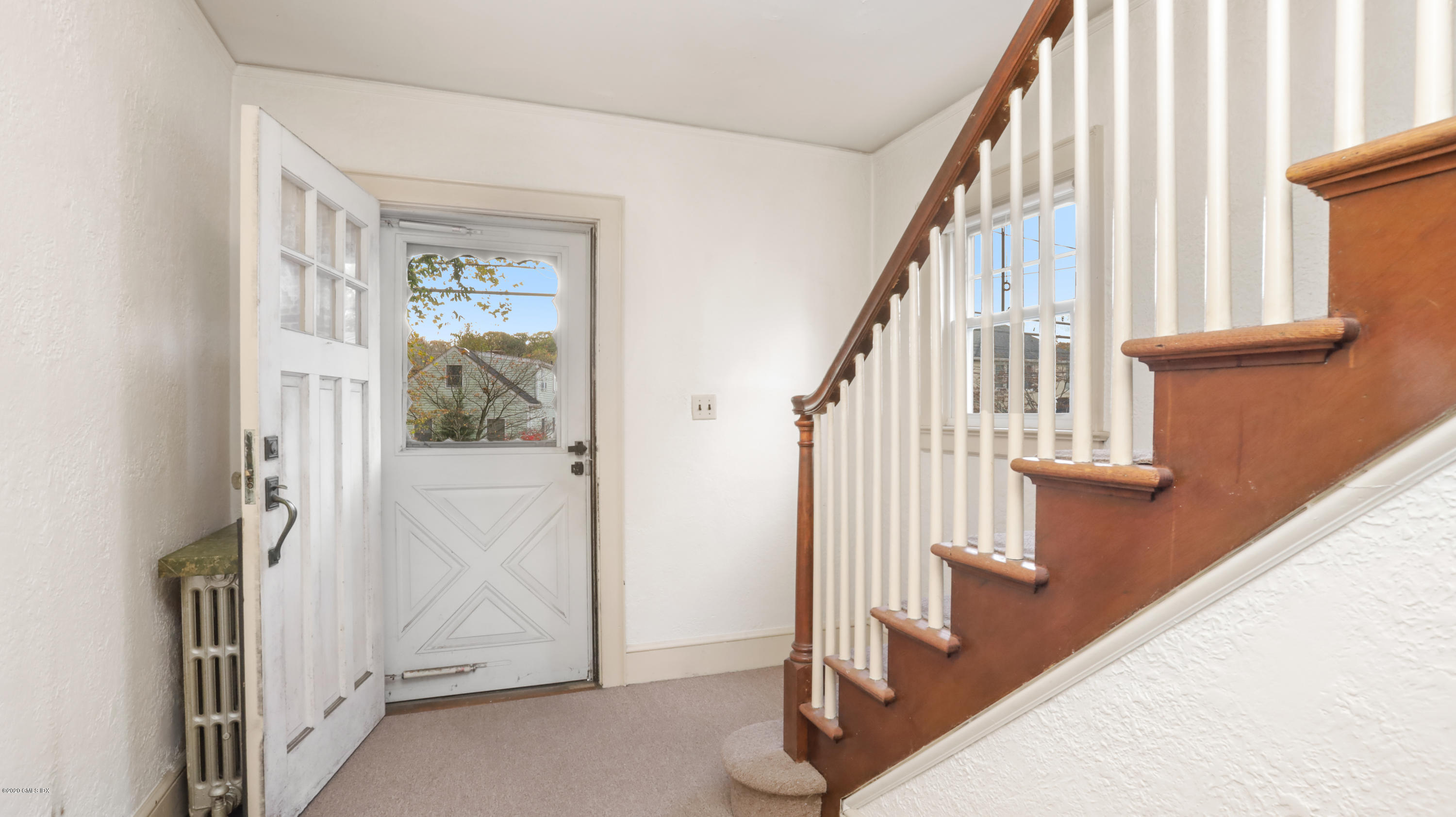 95 Pemberwick Road Greenwich, CT 06831 - Photo 6 of 27 95 Pemberwick Rd Greenwich CT-print-019-