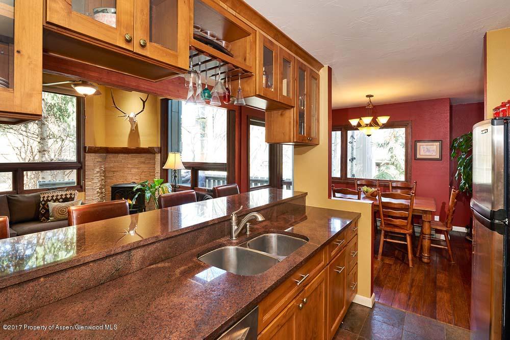 141 Meadow Ranch Road Snowmass Village, CO 81615 - Photo 5 of 15 KITCHEN