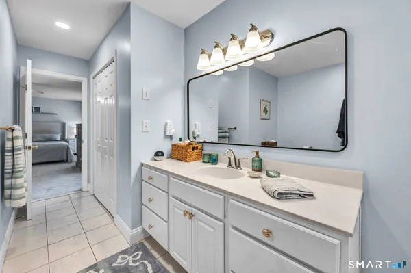 $865,000 | 14 Briar Road, Bethany, CT 06524