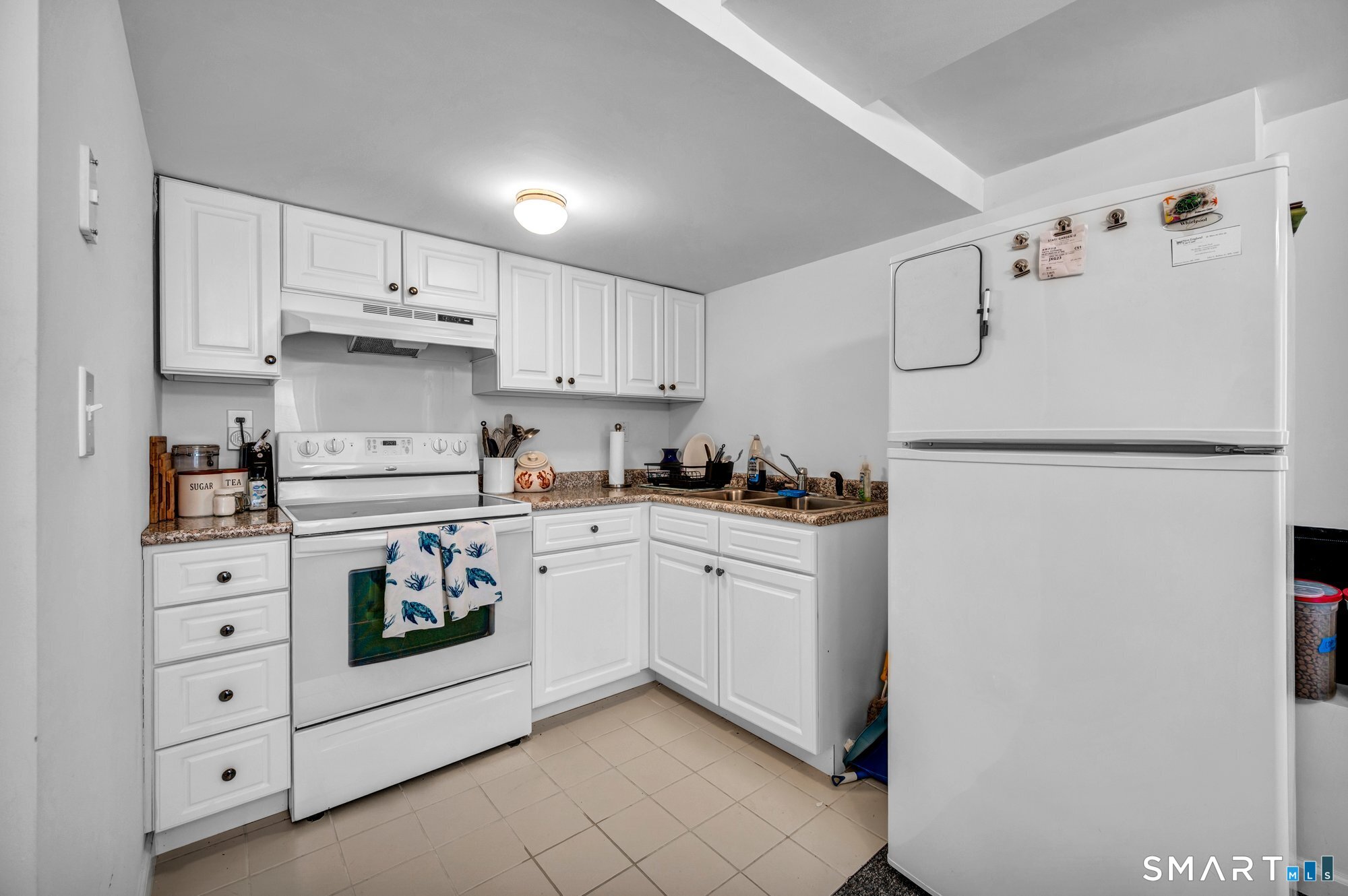 14 Briar Road Bethany, CT 06524 - Photo 39 of 40 Kitchen