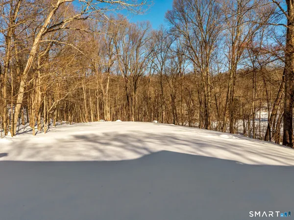 $865,000 | 14 Briar Road, Bethany, CT 06524