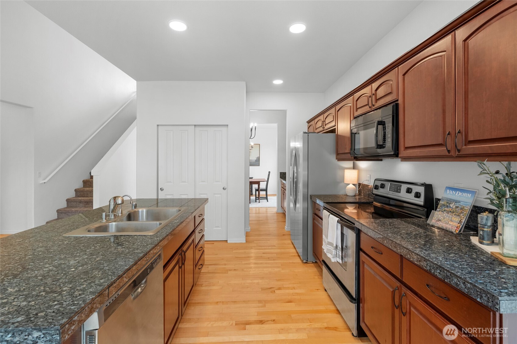3507 Becket Street Northeast Lacey, WA 98516 - Photo 16 of 40
