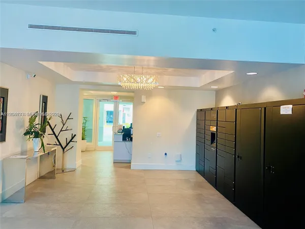 $3,000 | 14951 Royal Oaks Lane, Unit 405, North Miami, FL 33181