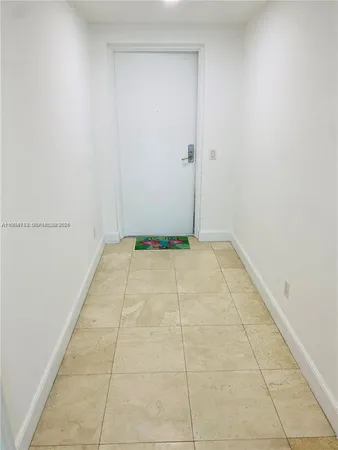 $3,000 | 14951 Royal Oaks Lane, Unit 405, North Miami, FL 33181