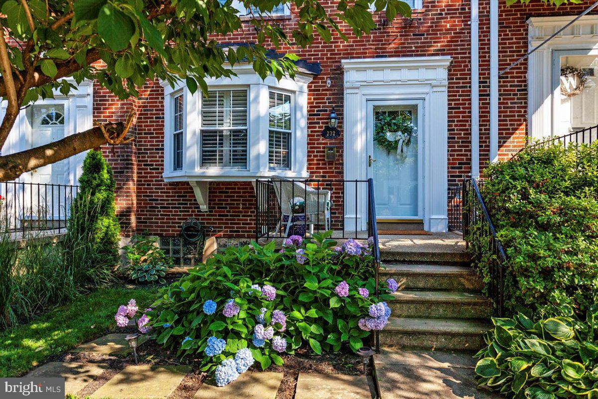 232 Blenheim Road Baltimore, MD 21212 - Photo 3 of 33