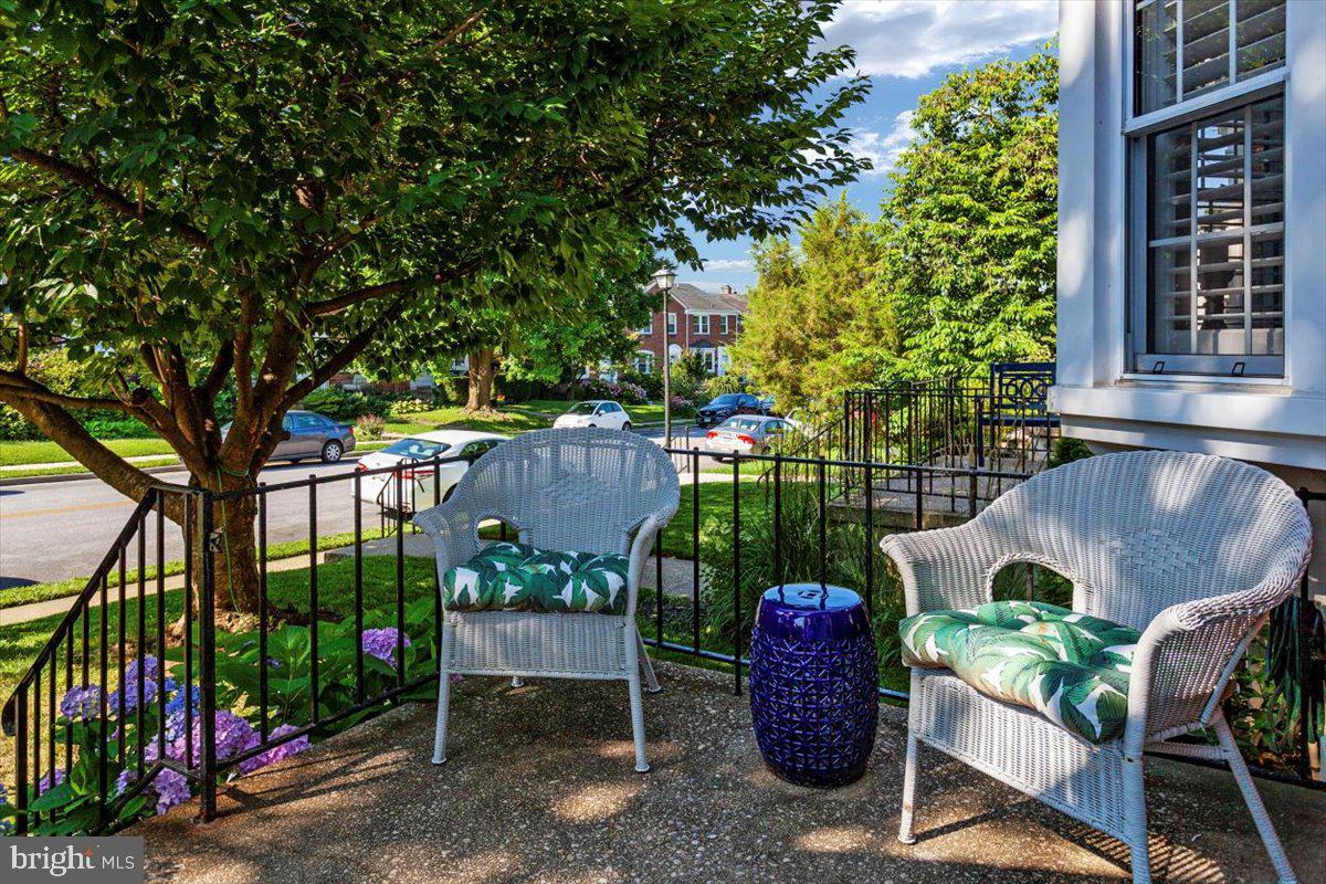 232 Blenheim Road Baltimore, MD 21212 - Photo 4 of 33