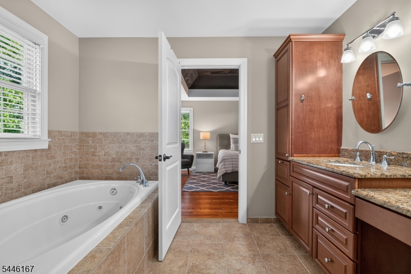 42 Evergreen Avenue Springfield, NJ 07081 - Photo 30 of 45