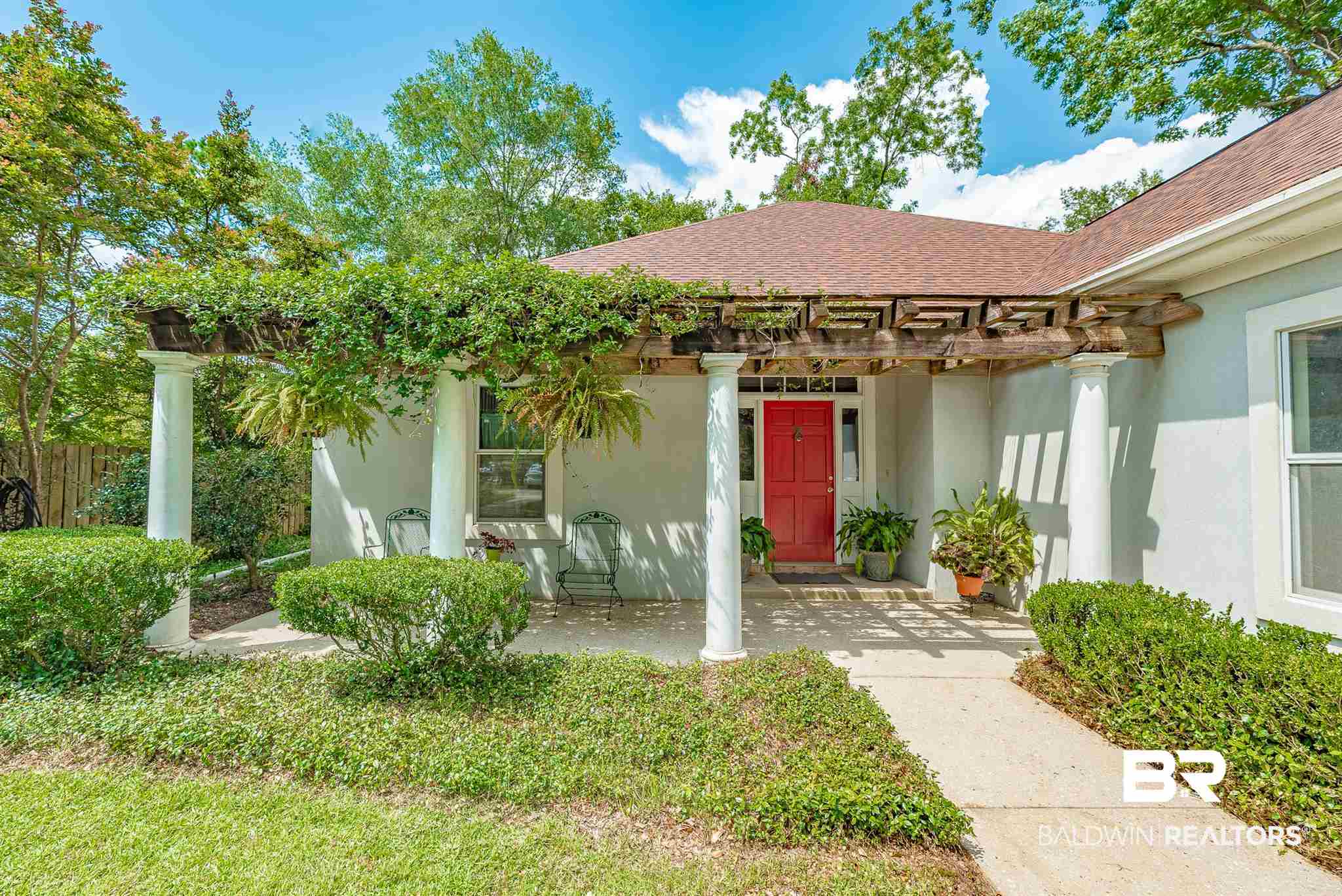 307 White Avenue Fairhope, AL 36532 - Photo 4 of 37