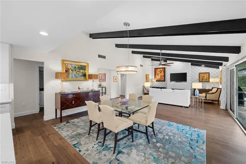 $1,150,000 | 1960 Imperial Golf Course Boulevard, Naples, FL 34110