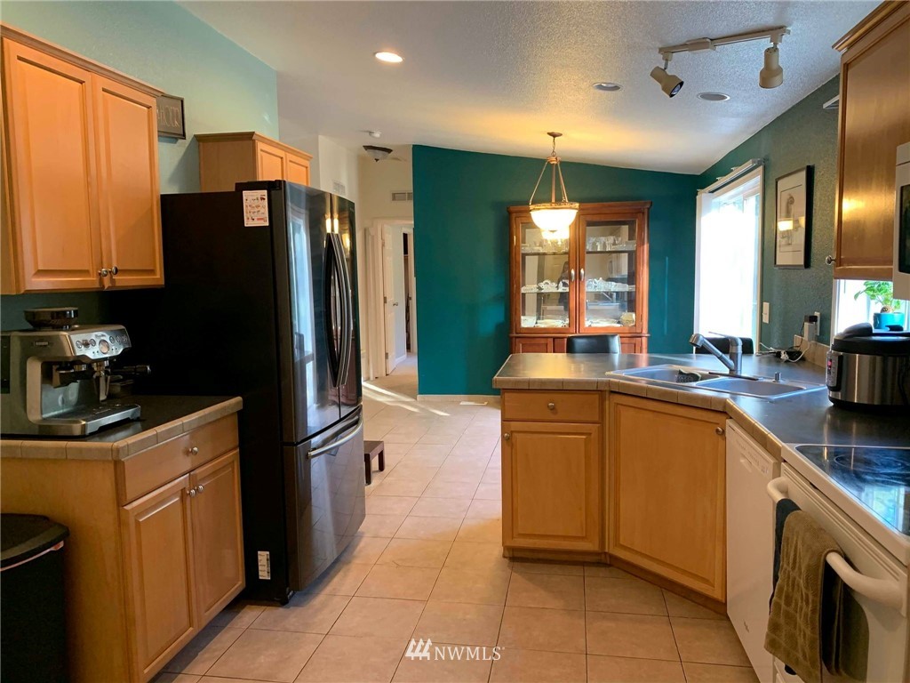 3101 East Rasor Road Belfair, WA 98528 - Photo 14 of 15 Gallery Image 14