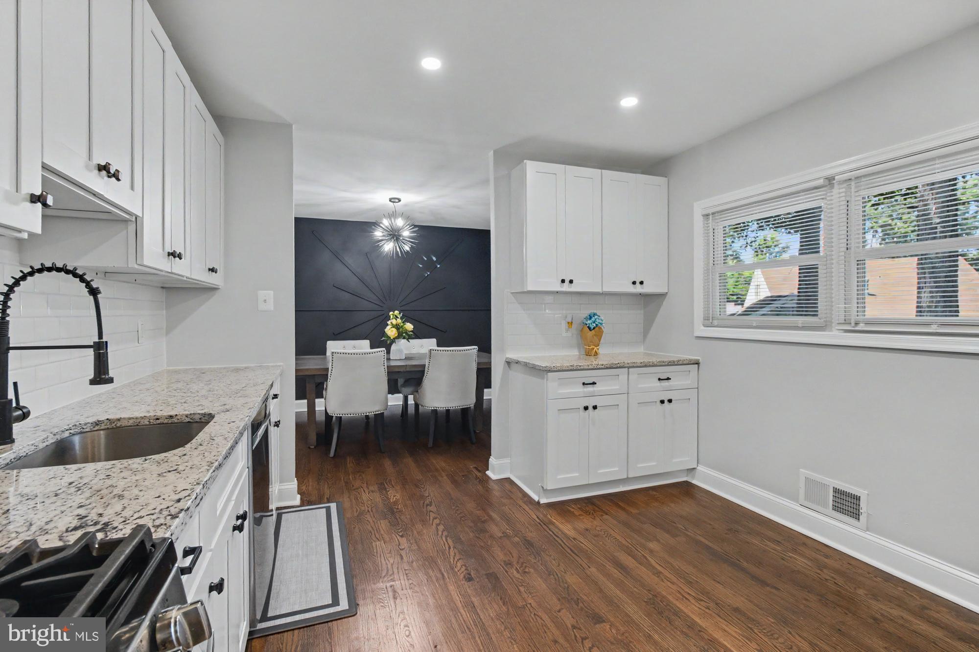 3702 Hurlock Road Middle River, MD 21220 - Photo 18 of 52 Kitchen