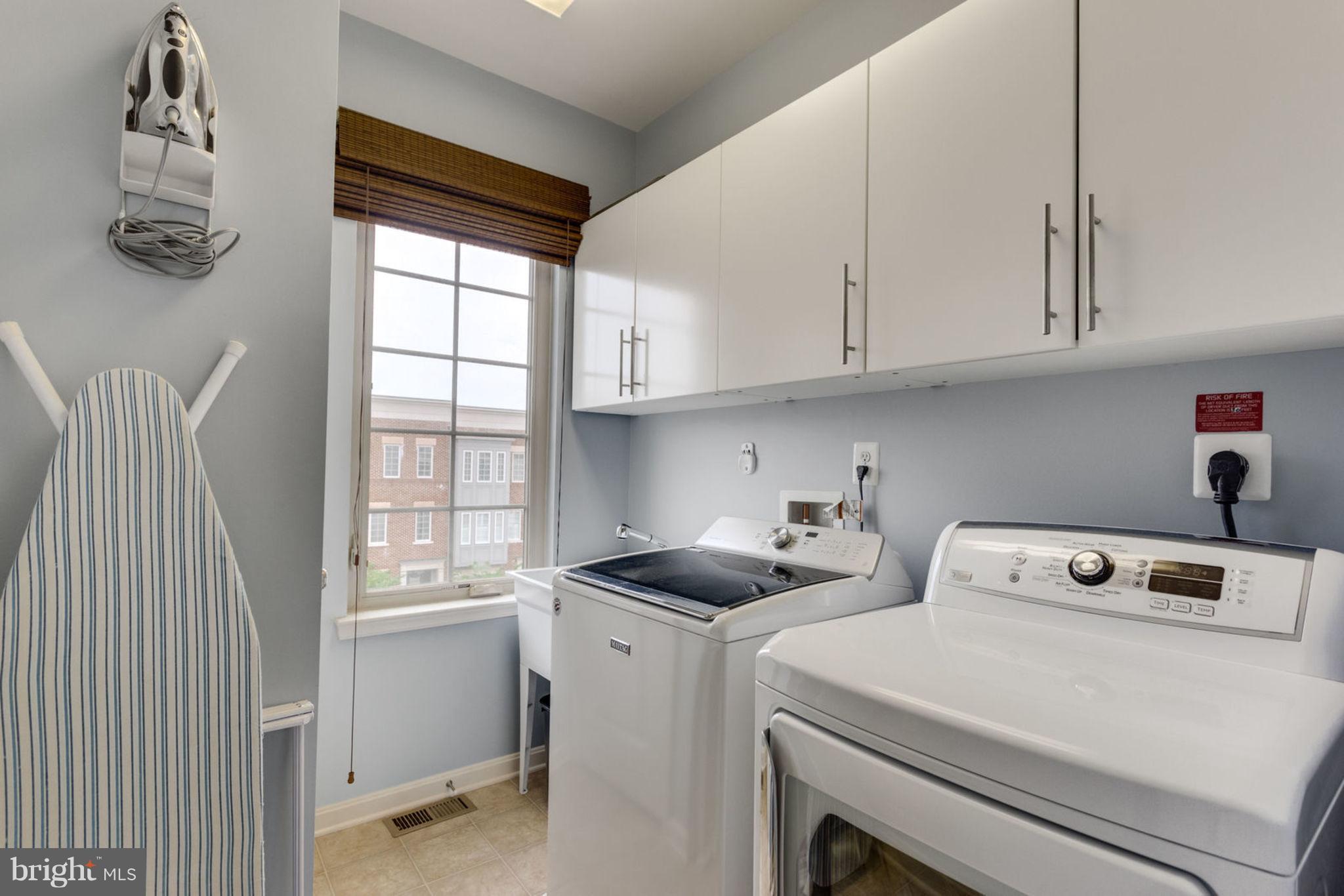 42270 Rhett Drive Ashburn, VA 20148 - Photo 26 of 30 Interior (General)