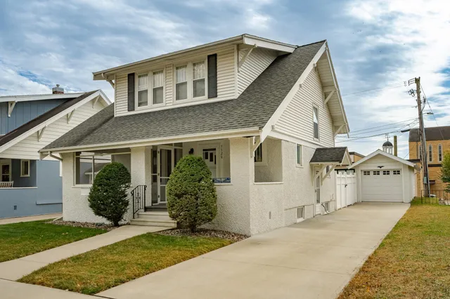 $269,900 | 1120 3rd Street Southeast, Rochester, MN 55904