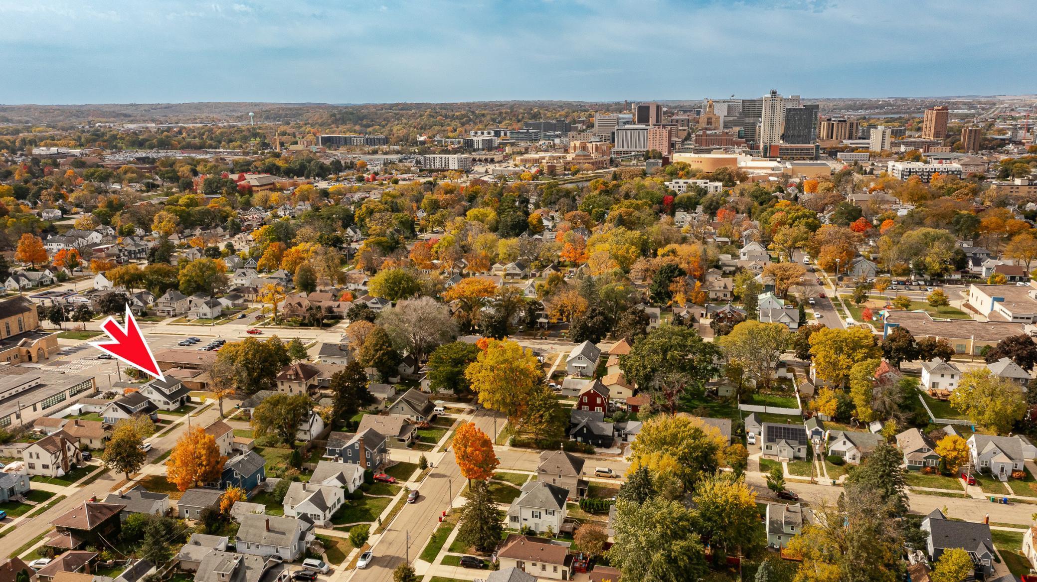 1120 3rd Street Southeast Rochester, MN 55904 - Photo 2 of 38