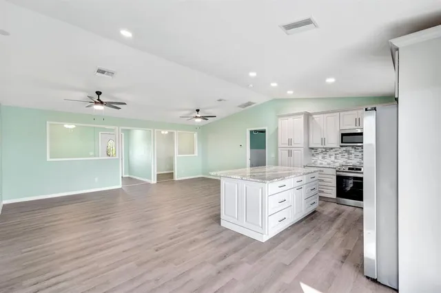 $430,000 | 6401 Mannheim Road, Bokeelia, FL 33922