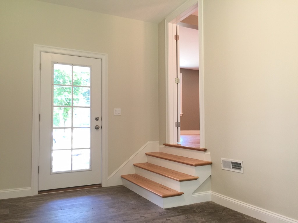 8 2nd Street Maynard, MA 01754 - Photo 5 of 30 Gallery Image 5