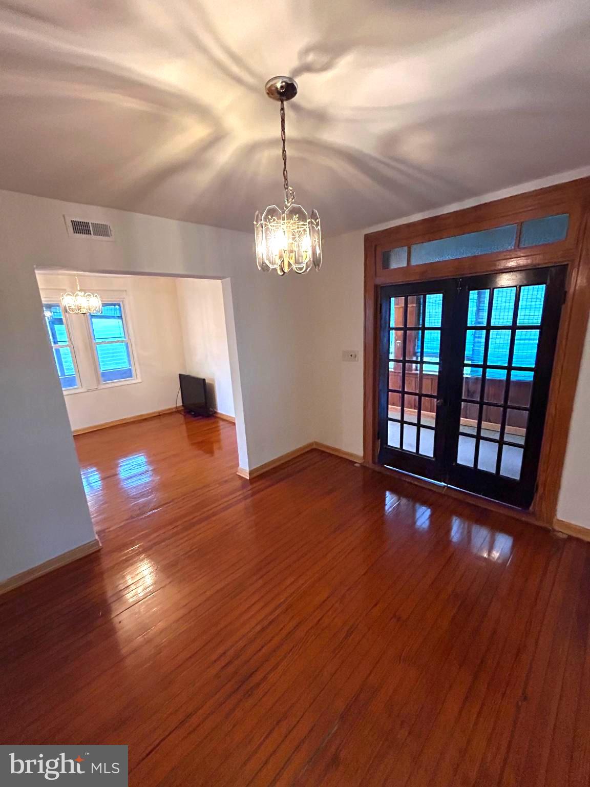 6401 Clearspring Road Baltimore, MD 21212 - Photo 10 of 26 Gallery Image 10