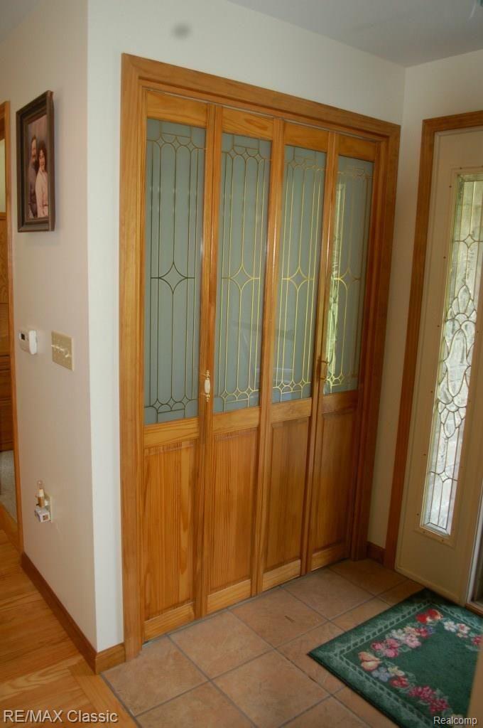 9745 North Eston Road Clarkston, MI 48348 - Photo 51 of 53 VESTIBULE CLOSET DOOR