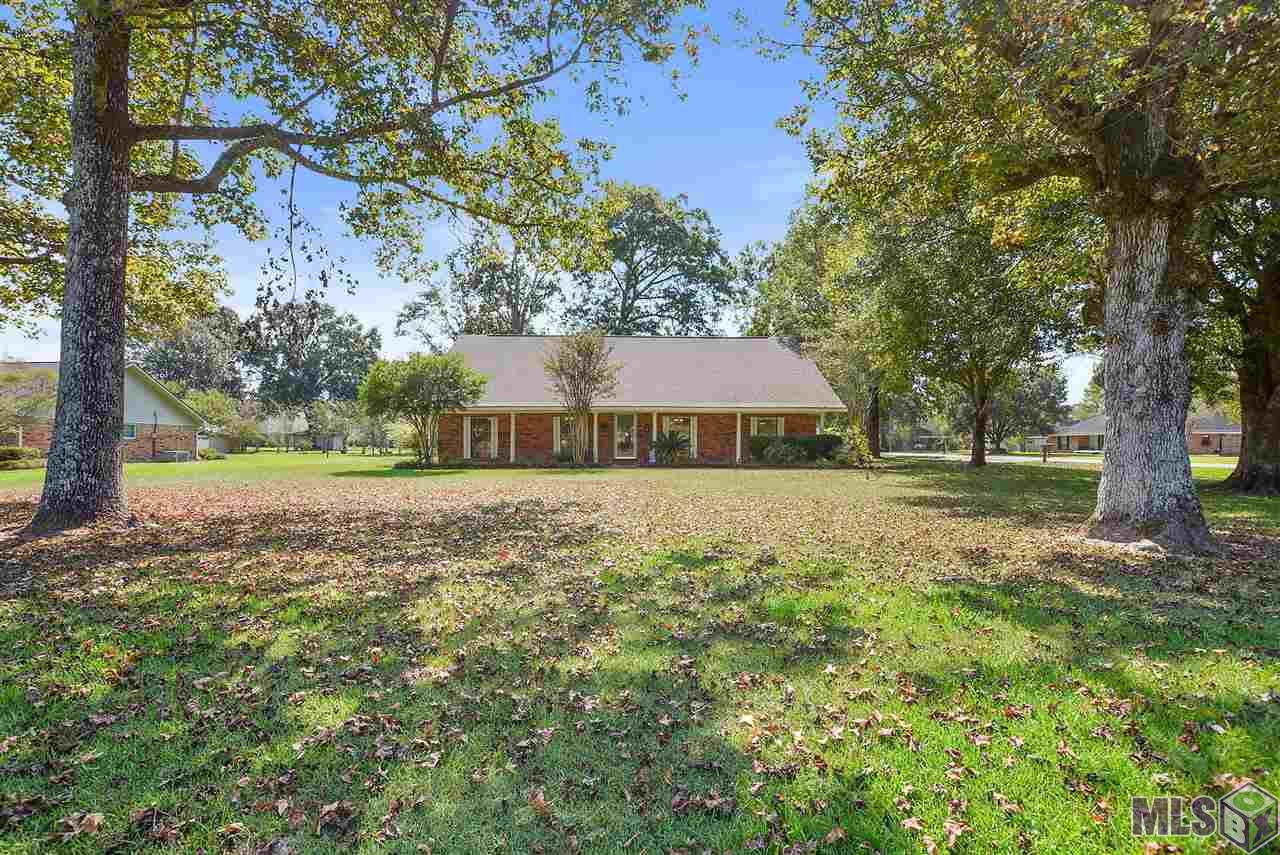 13820 Lovett Road Baton Rouge, LA 70818 - Photo 1 of 32