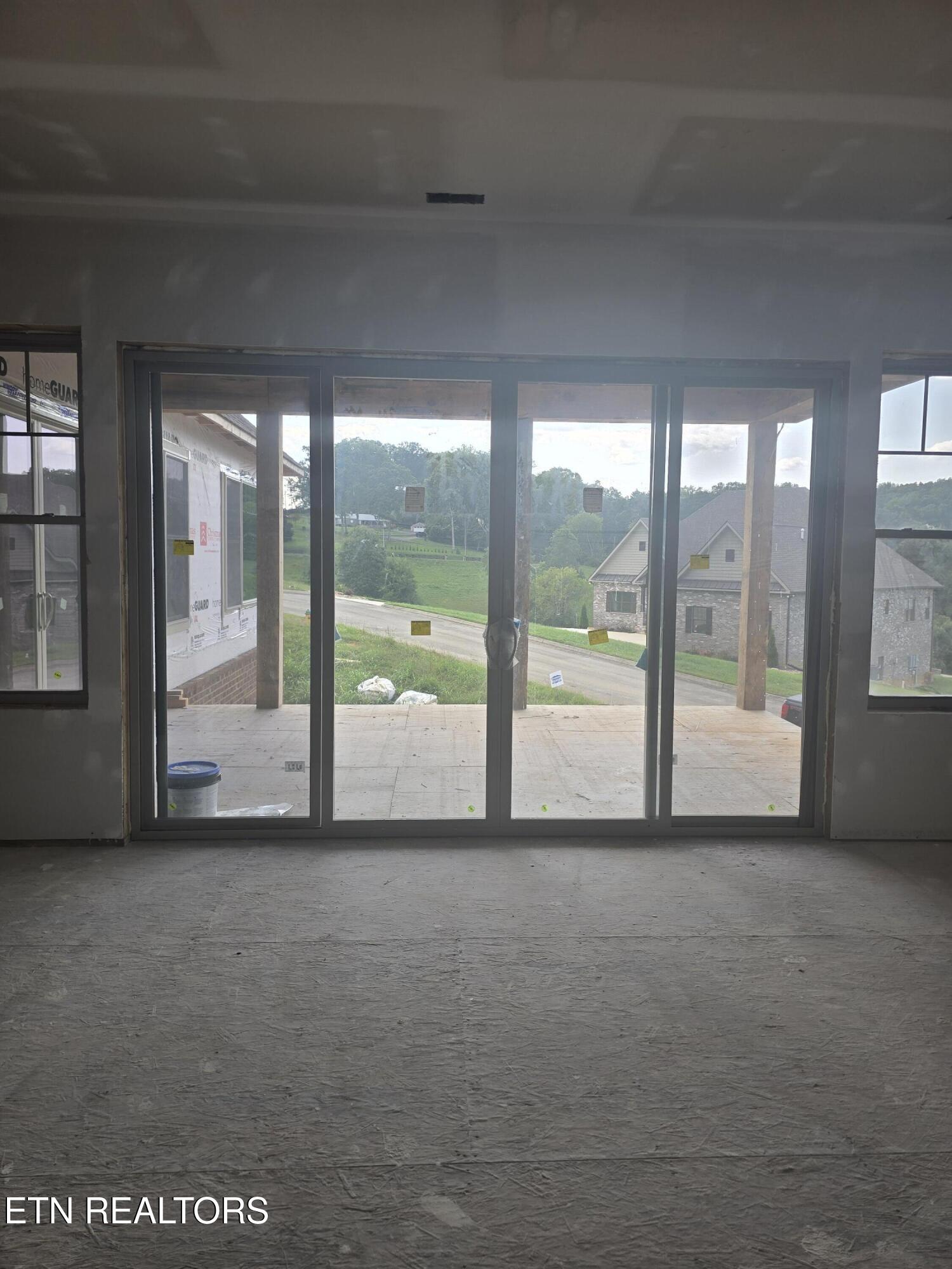 542 River Road Loudon, TN 37774 - Photo 9 of 27 20250909_161505