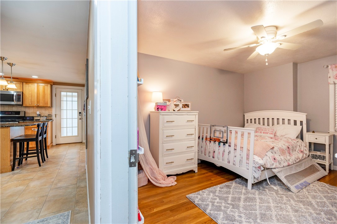 63 Deborah Road Warwick, RI 02888 - Photo 28 of 47