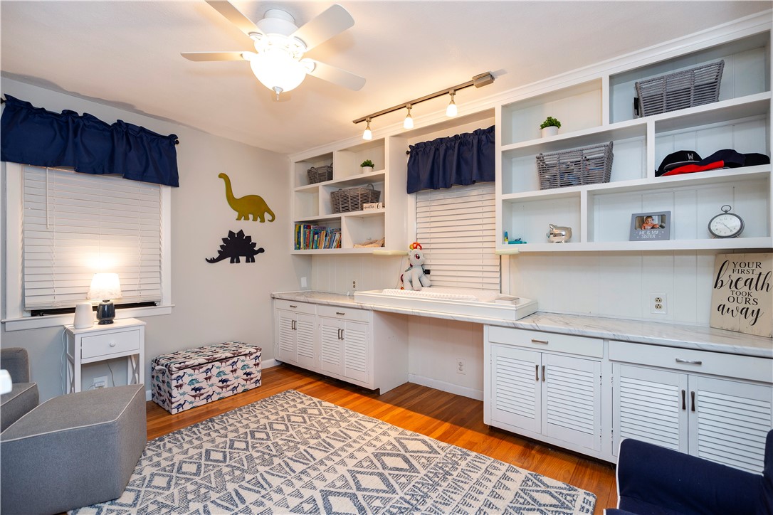 63 Deborah Road Warwick, RI 02888 - Photo 31 of 47