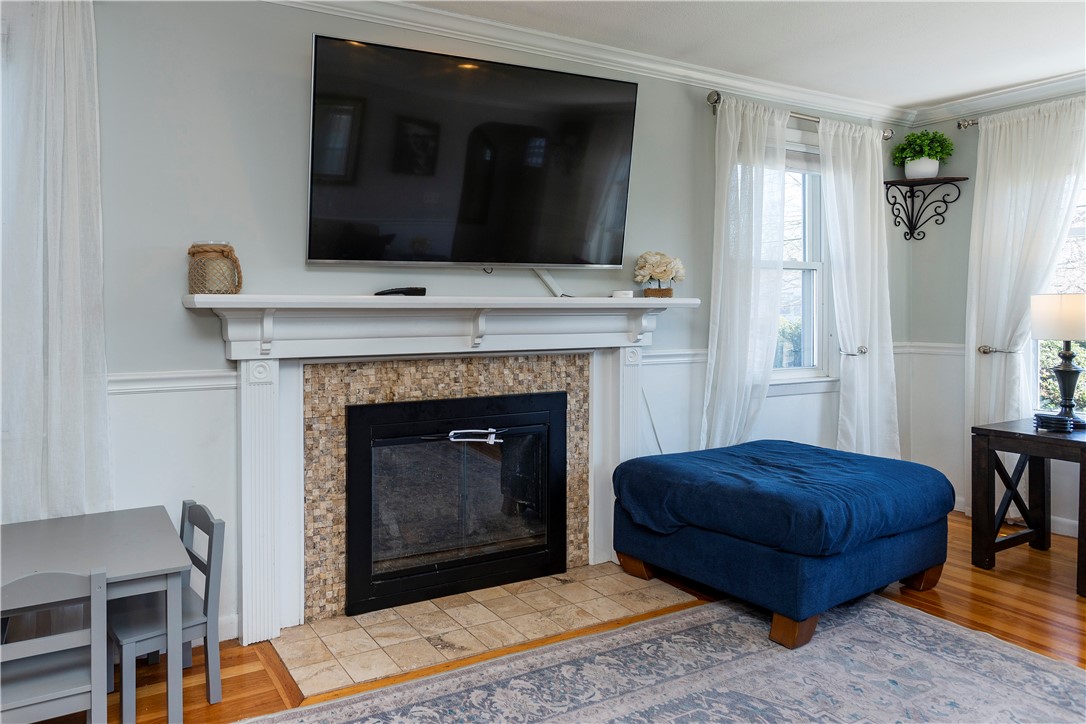 63 Deborah Road Warwick, RI 02888 - Photo 10 of 47
