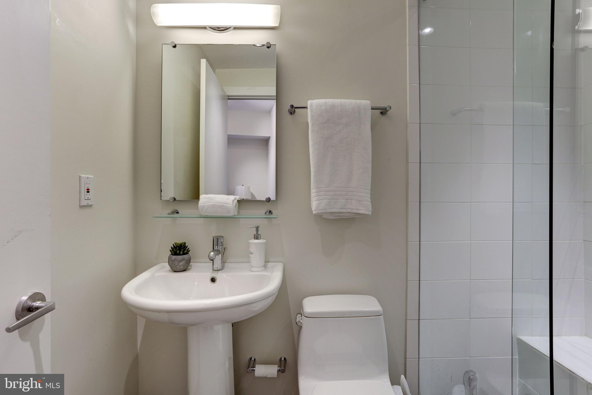 2426 Ontario Road Northwest, Unit 203 Washington, DC 20009 - Photo 25 of 34 Gallery Image 25