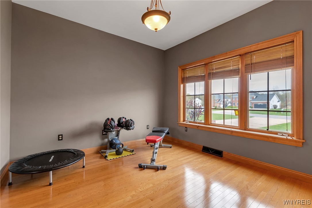 7275 Ridgeview Drive West Pendleton, NY 14120 - Photo 19 of 50