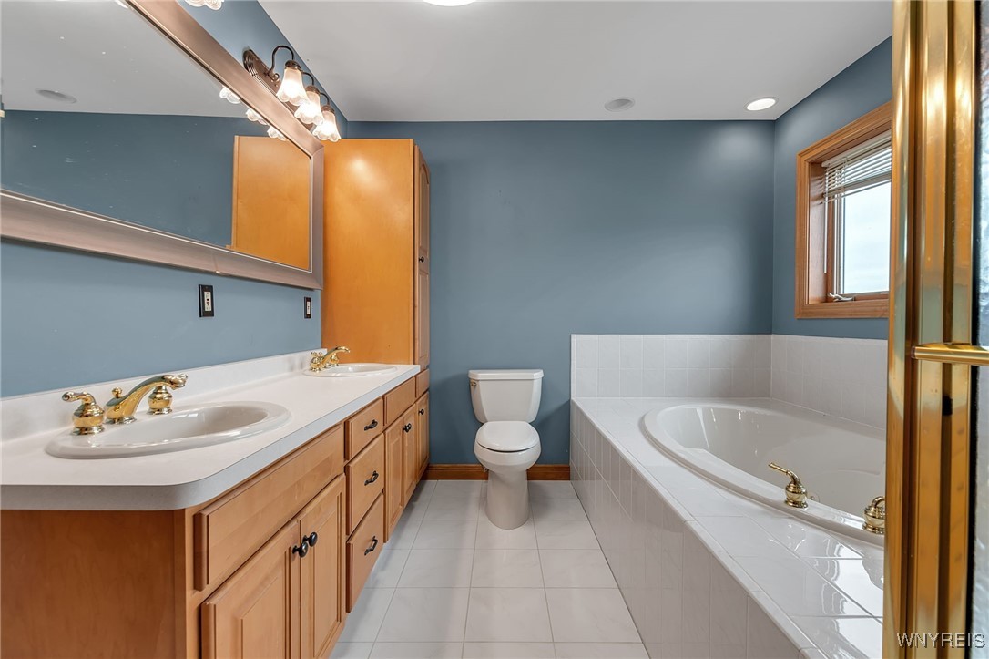7275 Ridgeview Drive West Pendleton, NY 14120 - Photo 23 of 50