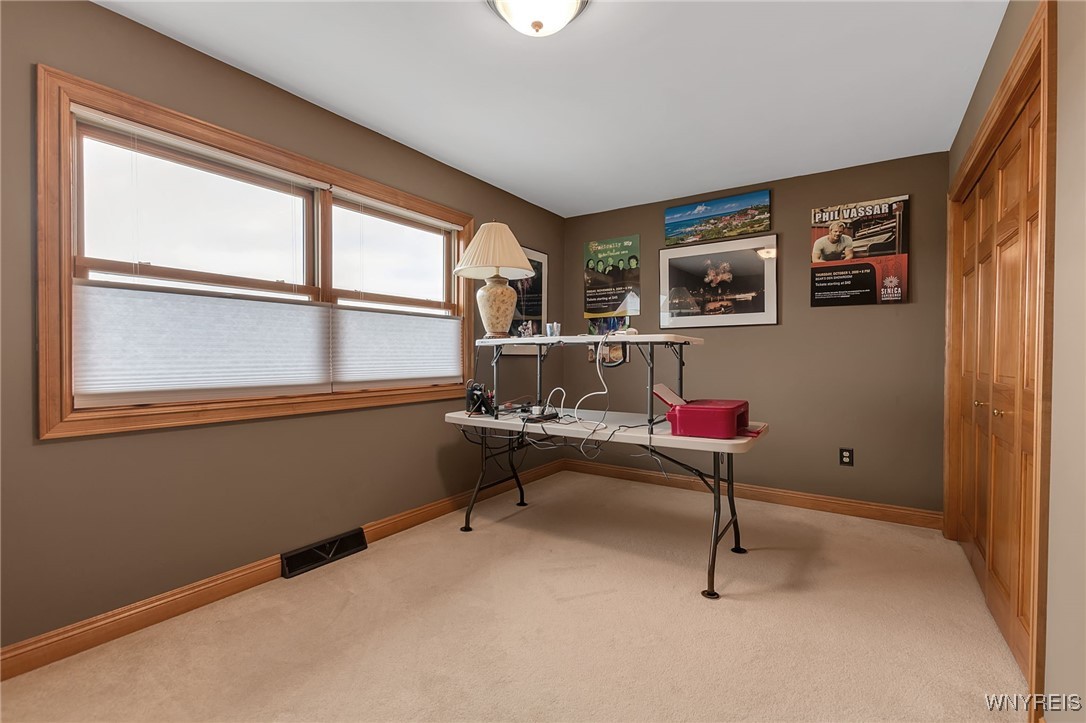 7275 Ridgeview Drive West Pendleton, NY 14120 - Photo 27 of 50