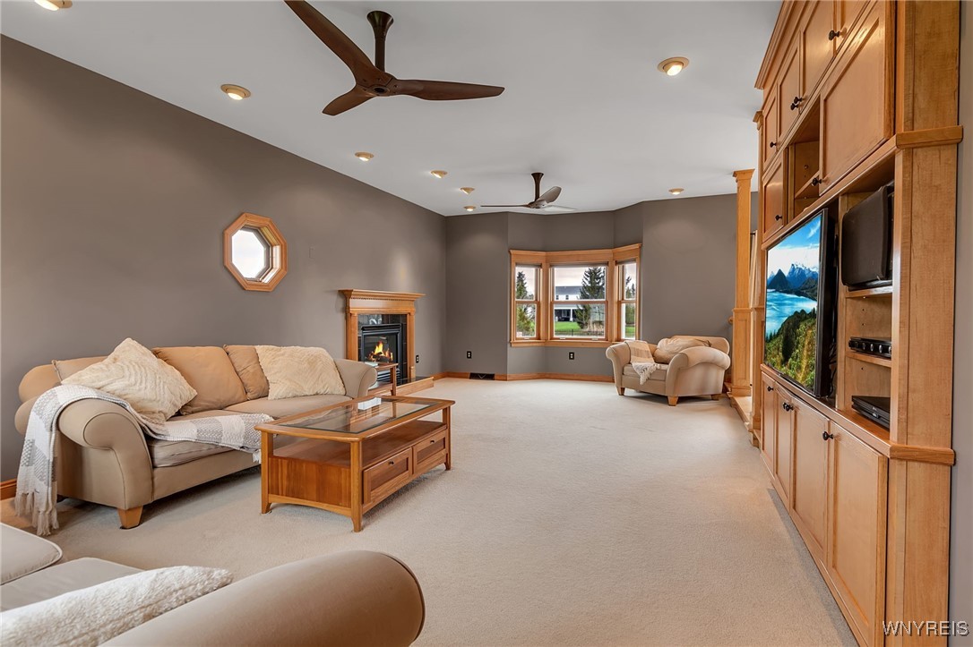 7275 Ridgeview Drive West Pendleton, NY 14120 - Photo 7 of 50
