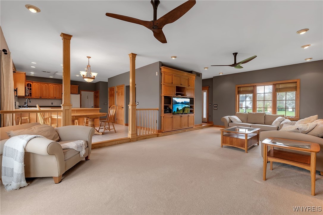 7275 Ridgeview Drive West Pendleton, NY 14120 - Photo 8 of 50