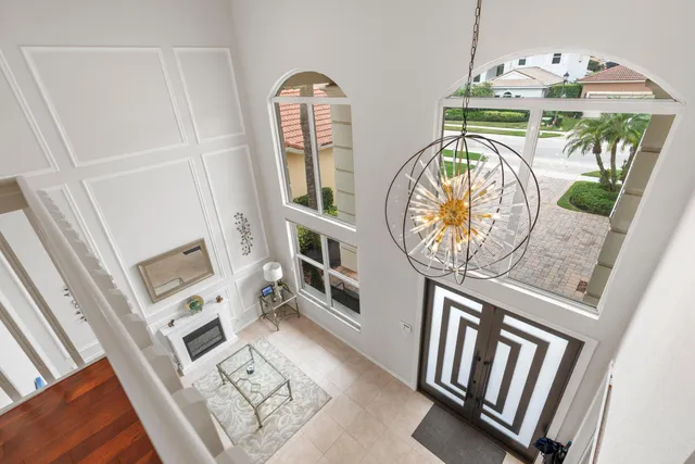 $1,175,000 | 117 Via Condado Way, Palm Beach Gardens, FL 33418