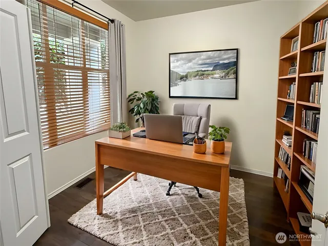 $575,000 | 3526 Becket Street Northeast, Lacey, WA 98516