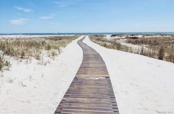 $539,999 | 750 Lido Boulevard, Unit 97A, Lido Beach, NY 11561