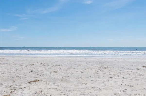 $539,999 | 750 Lido Boulevard, Unit 97A, Lido Beach, NY 11561