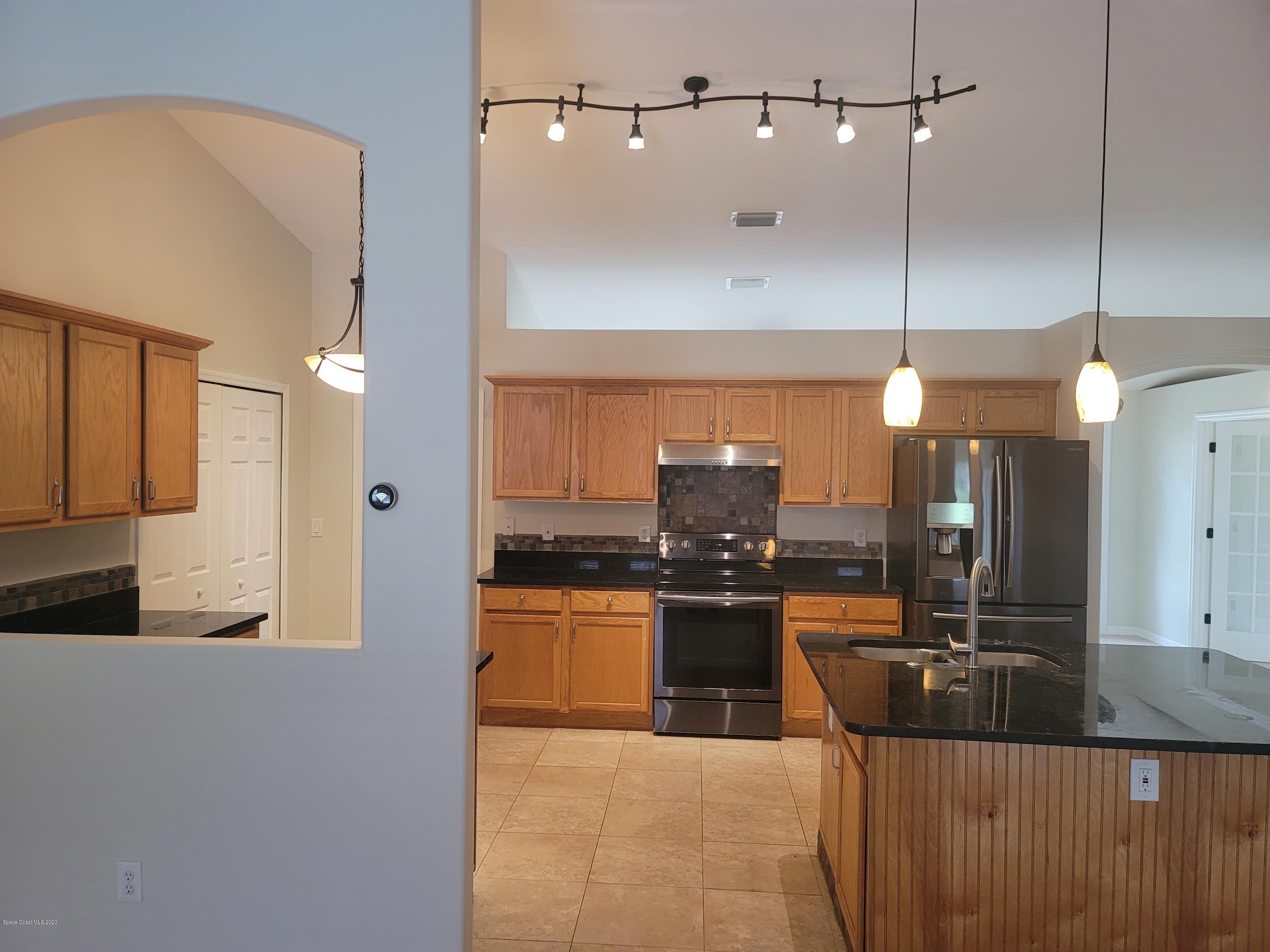 1585 Knoll Ridge Drive Melbourne, FL 32940 - Photo 5 of 29 20200907_134425
