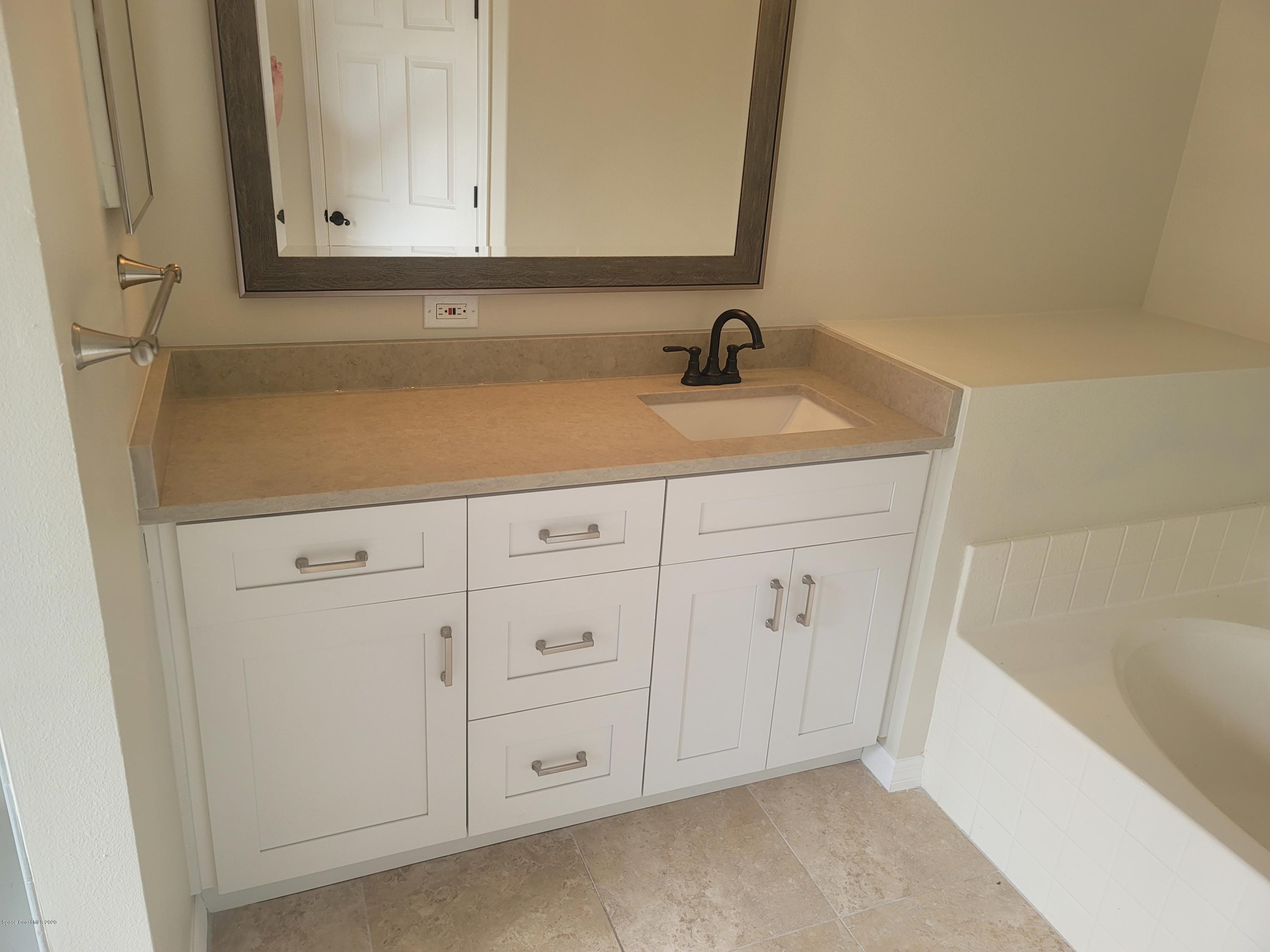 1585 Knoll Ridge Drive Melbourne, FL 32940 - Photo 10 of 29 20200907_133615