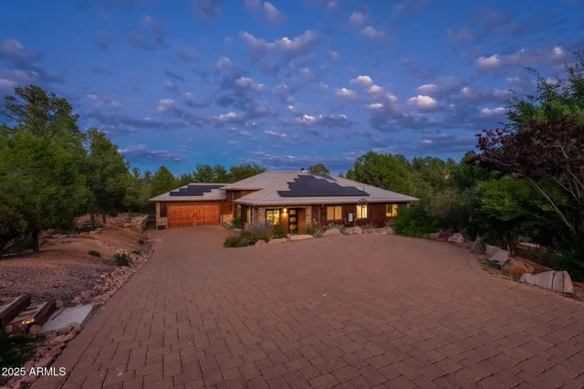 $895,000 | 203 South Crescent Moon, Payson, AZ 85541