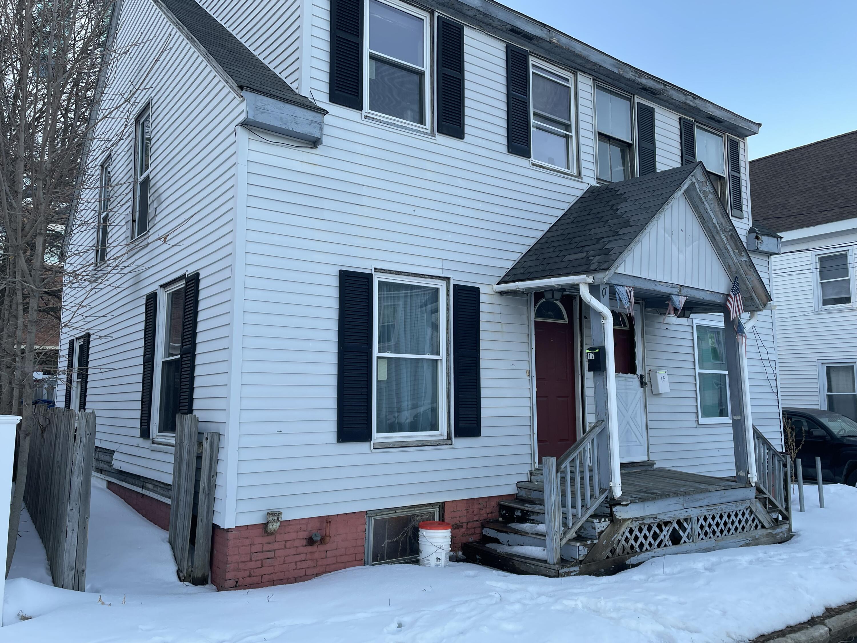 15-17 Russell Street Portland, ME 04102 - Photo 1 of 14 17 Russell Street