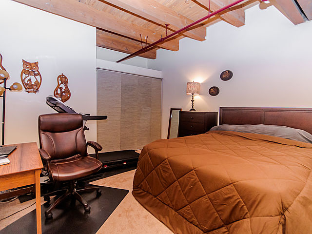1733 West Irving Park Road, Unit 218 Chicago, IL 60613 - Photo 12 of 15